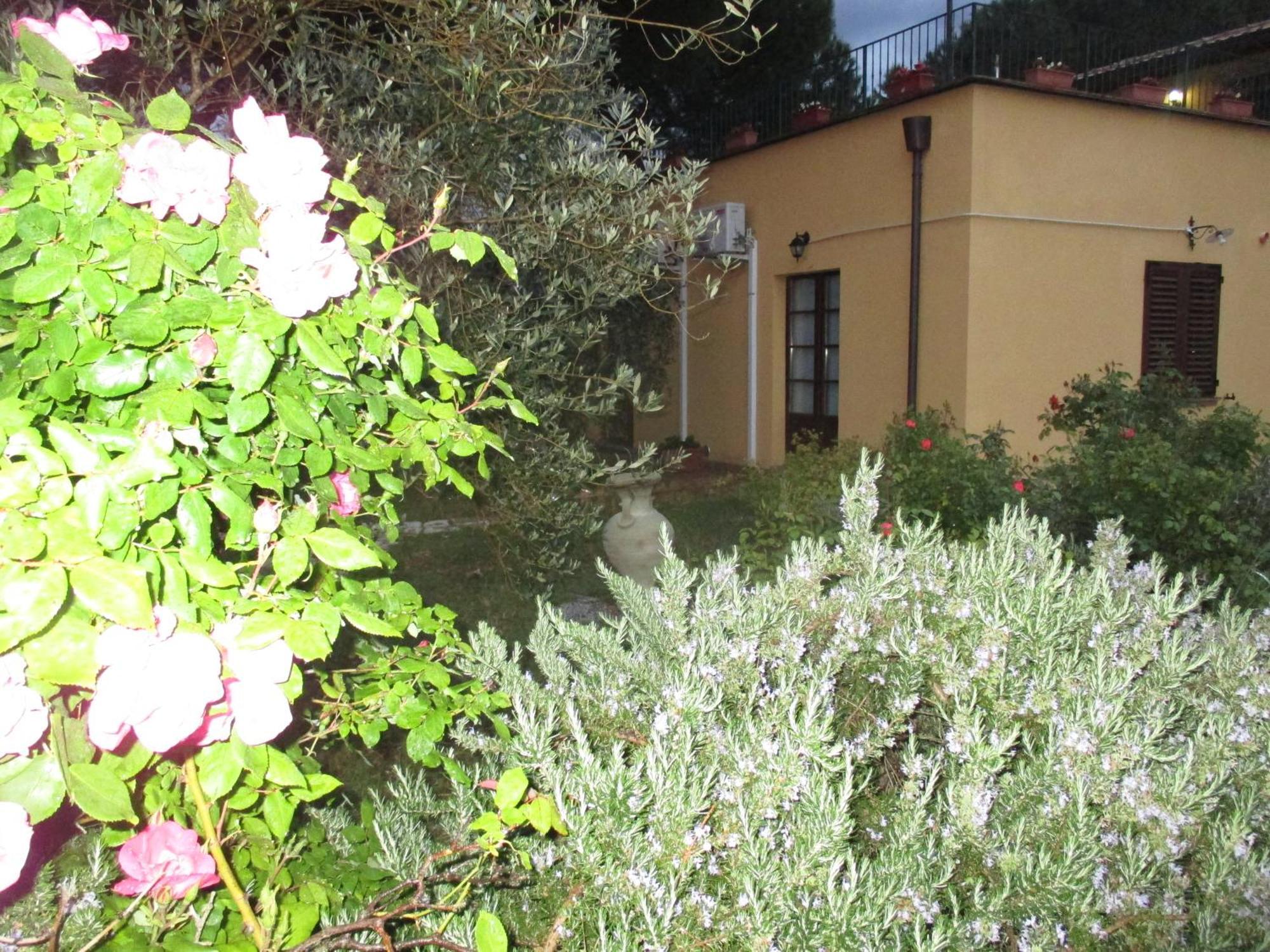 Relais"La Cappuccina" Rooms&Apartments Асизи Екстериор снимка
